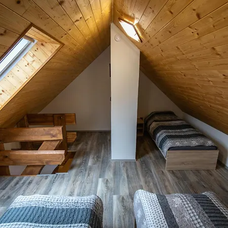 V Jesenikach 公寓 *